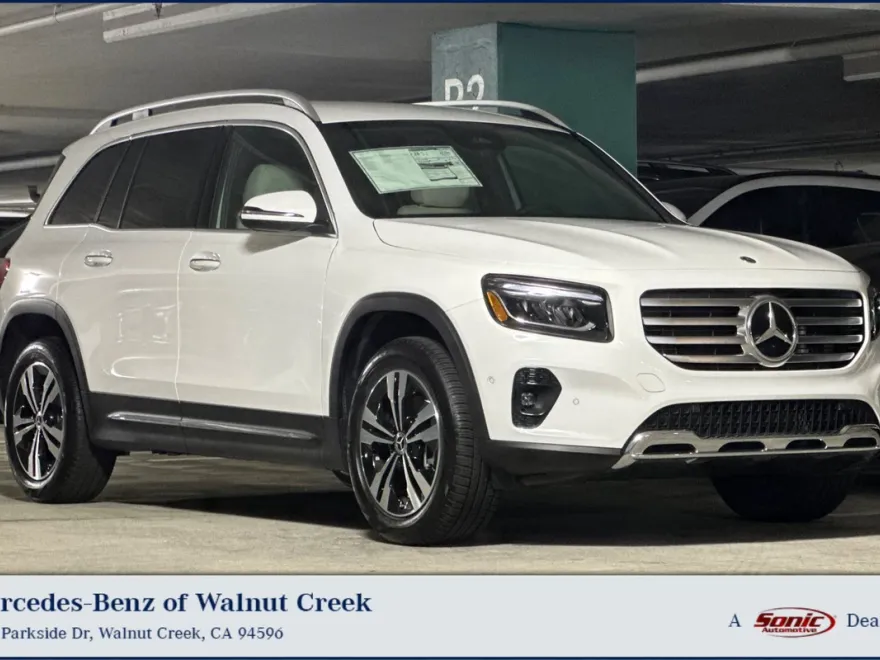 2025 Mercedes Benz GLB 250 photo 1