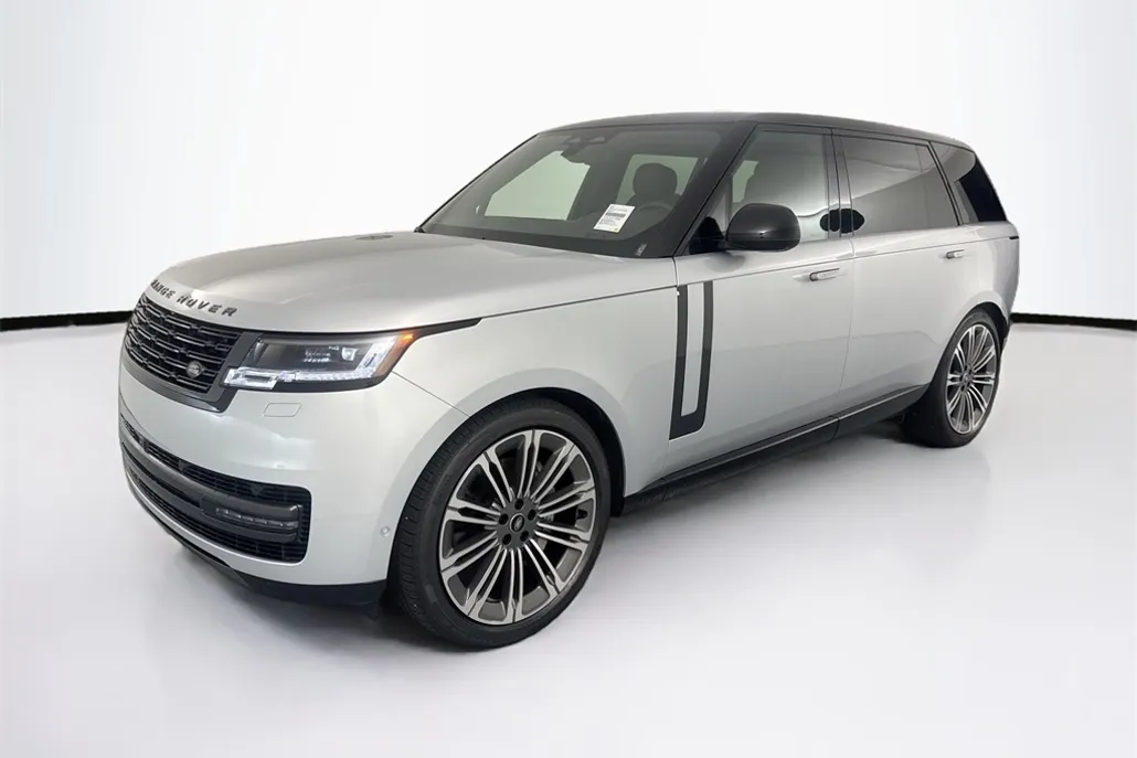 2025 Land Rover Range Rover SE photo 1