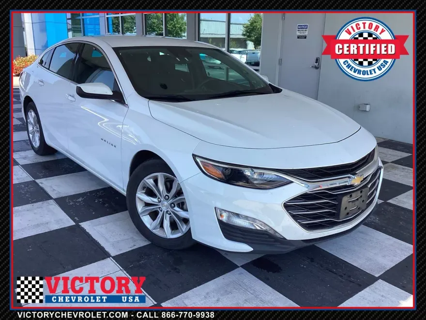 2023 Chevrolet Malibu 1LT photo 1
