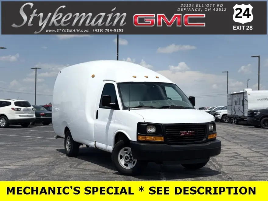 2013 Gmc Savana Cutaway 3500 photo 1
