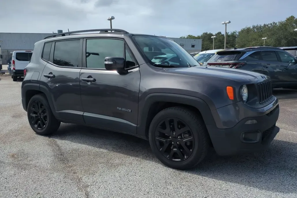 2018 Jeep Renegade Latitude North Edition photo 1
