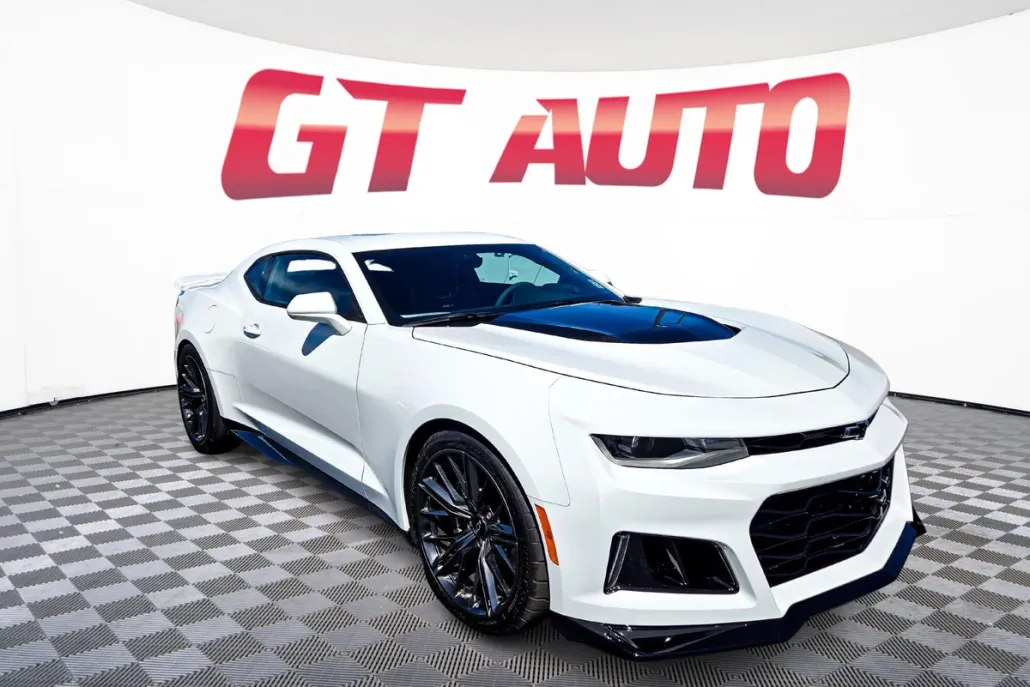 2022 Chevrolet Camaro ZL1 photo 1