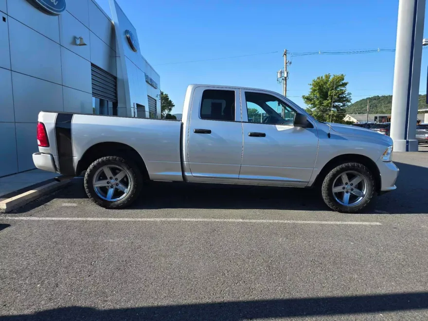 2017 Ram 1500 Express photo 1