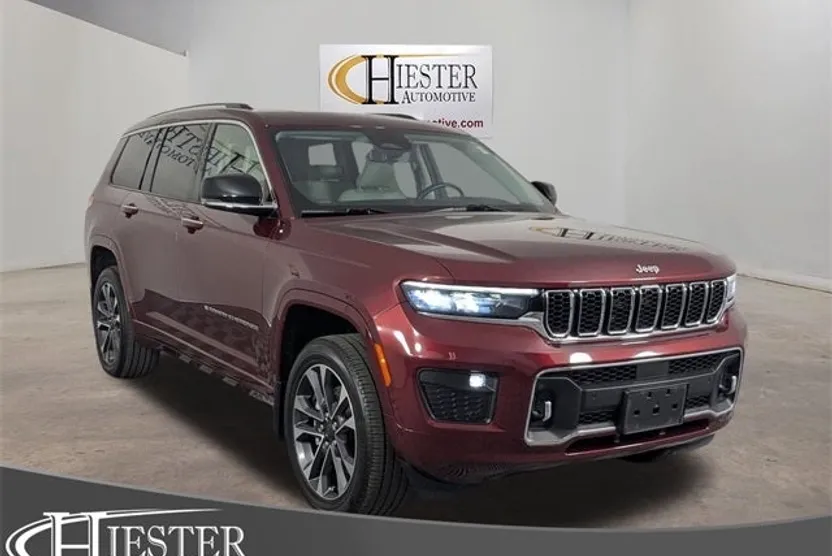2021 Jeep Grand Cherokee Overland photo 1