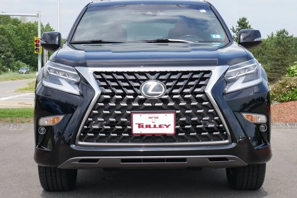 2023 Lexus GX 460 photo 1