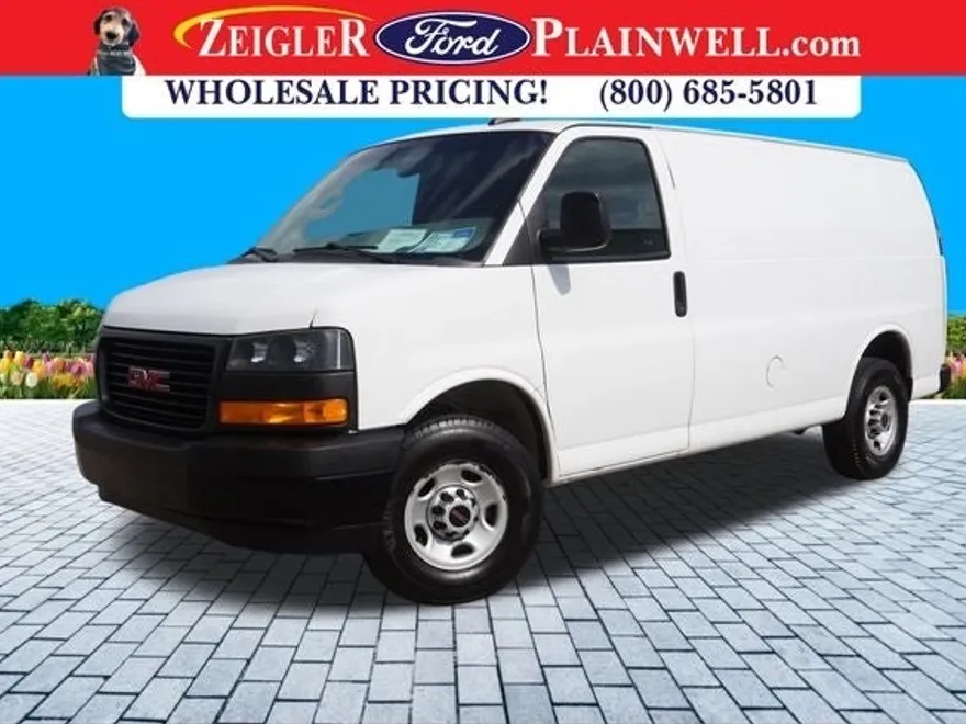 2022 Gmc Savana 2500 Cargo photo 1