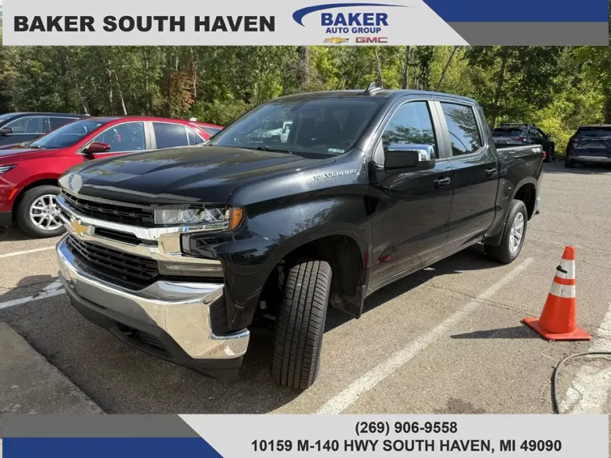 2021 Chevrolet Silverado 1500 LT photo 1