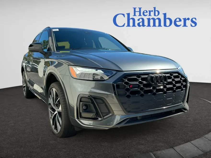 2024 Audi SQ5 Premium Plus photo 1