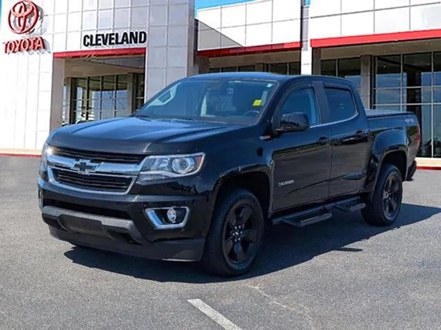 2020 Chevrolet Colorado LT photo 1