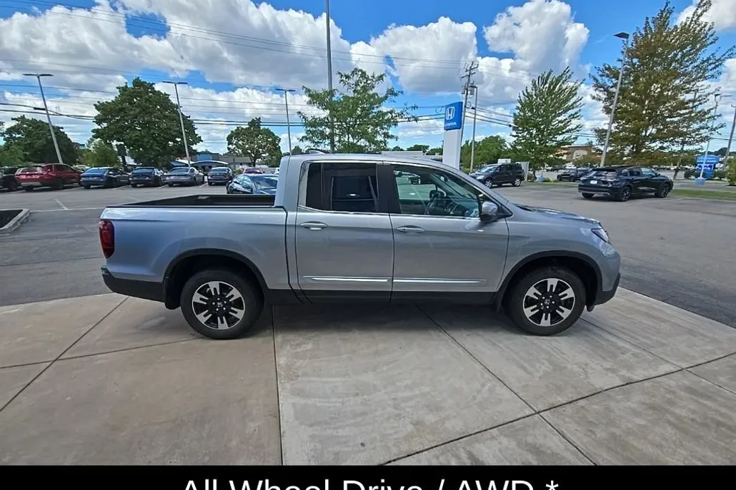 2020 Honda Ridgeline RTL photo 1