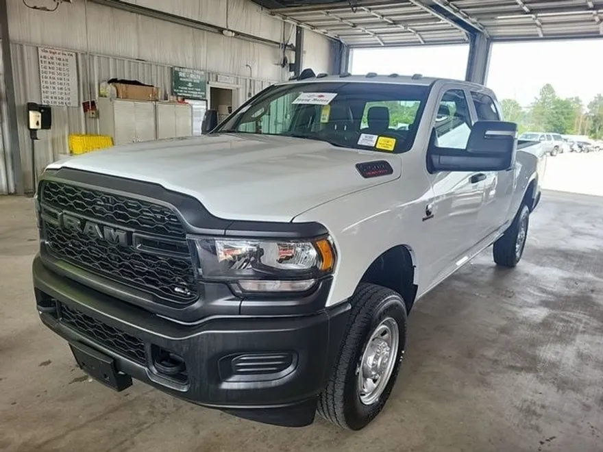 2024 Ram 2500 Tradesman photo 1