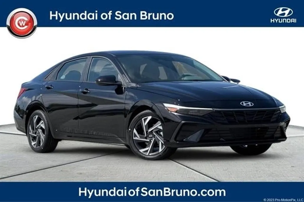 2025 Hyundai Elantra SEL Sport photo 1