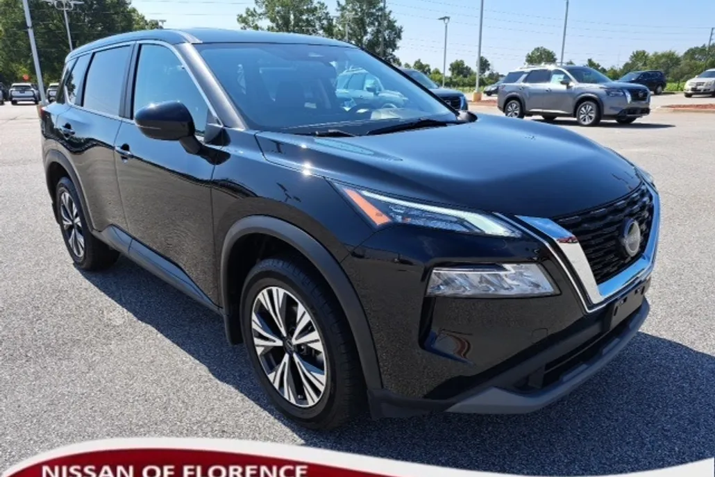 2023 Nissan Rogue SV photo 1
