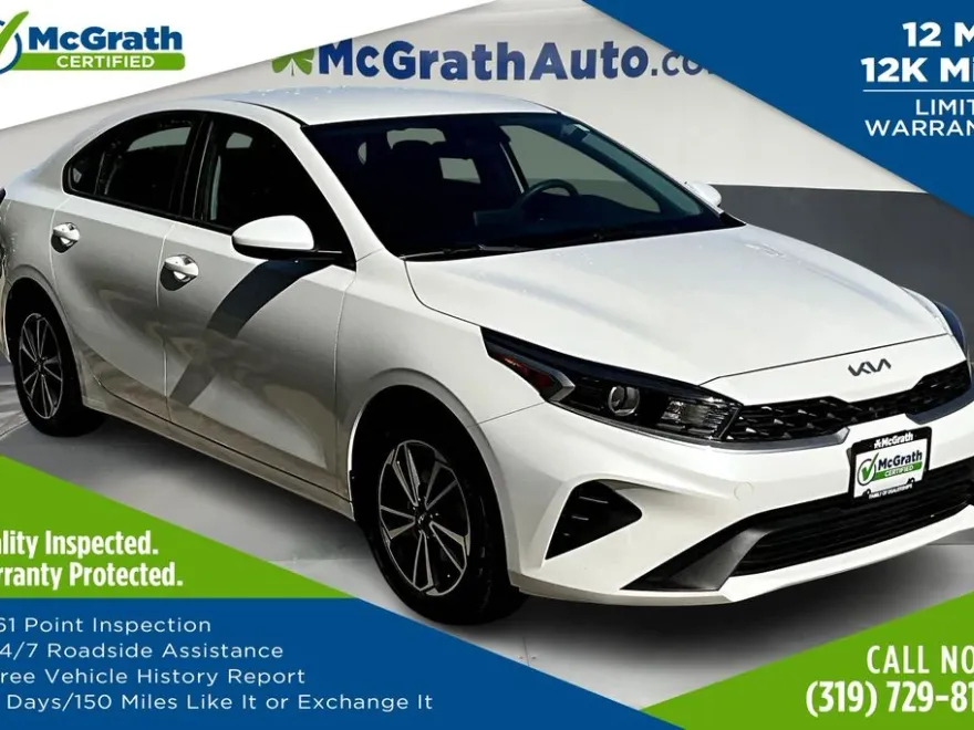 2022 Kia Forte LXS photo 1