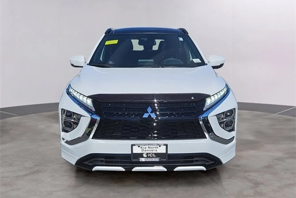 2024 Mitsubishi Eclipse Cross SEL photo 1