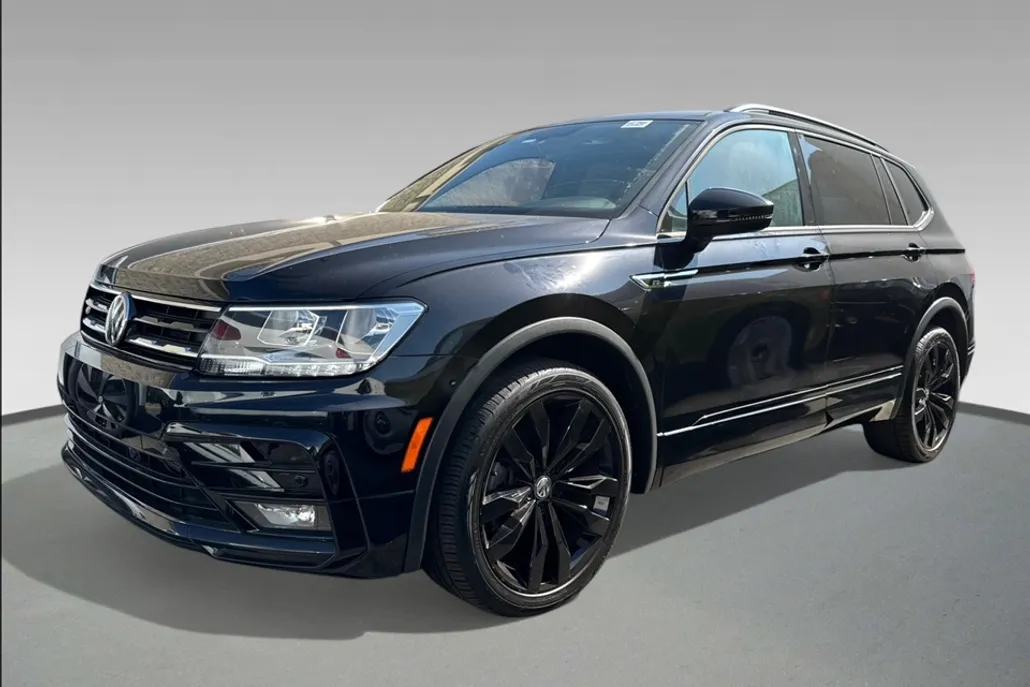 2021 Volkswagen Tiguan SE R-Line Black photo 1