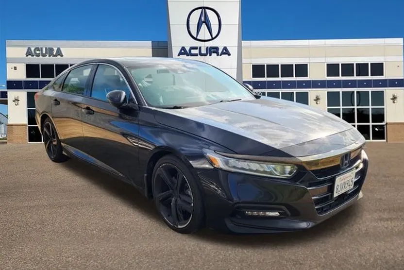 2019 Honda Accord Sport 2.0T photo 1