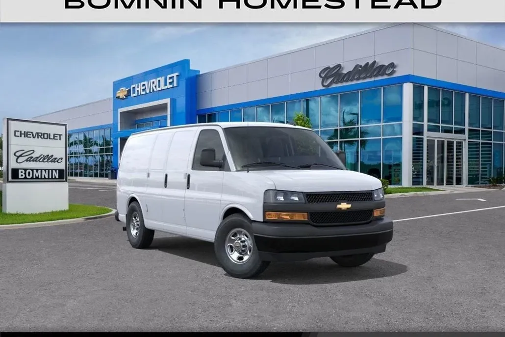 2025 Chevrolet Express Cargo 2500 photo 1