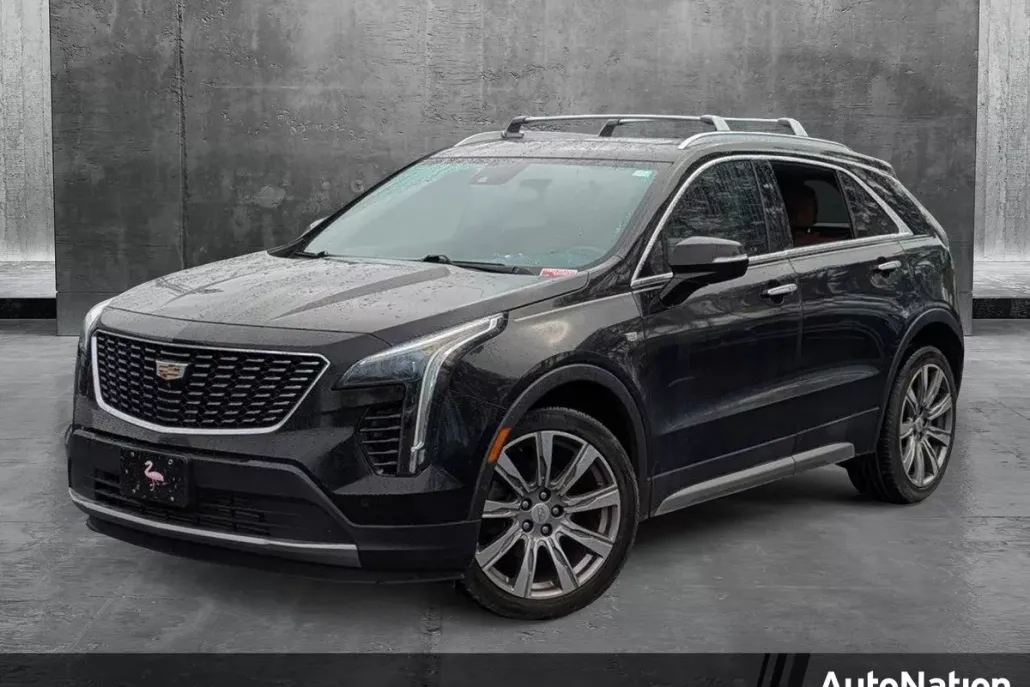 2019 Cadillac XT4 Premium Luxury photo 1
