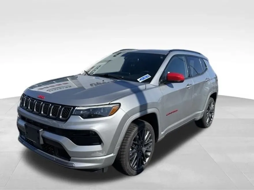 2023 Jeep Compass Limited photo 1
