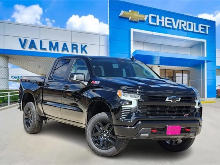 2026 Chevrolet Silverado 1500 LT Trail Boss photo 1
