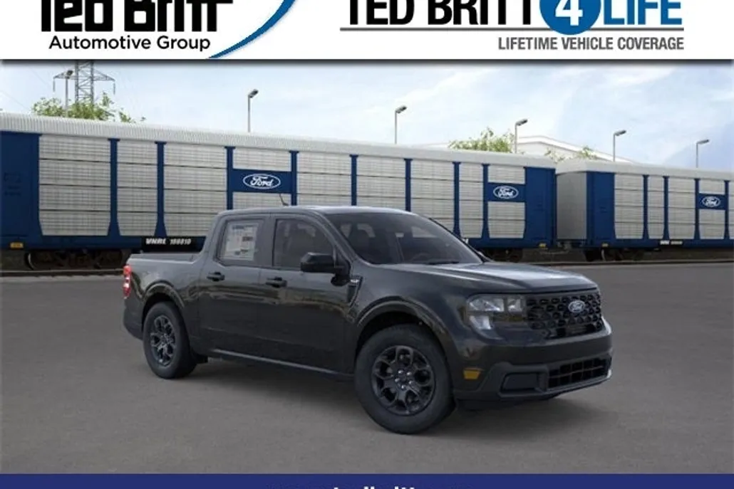 2025 Ford Maverick XLT photo 1