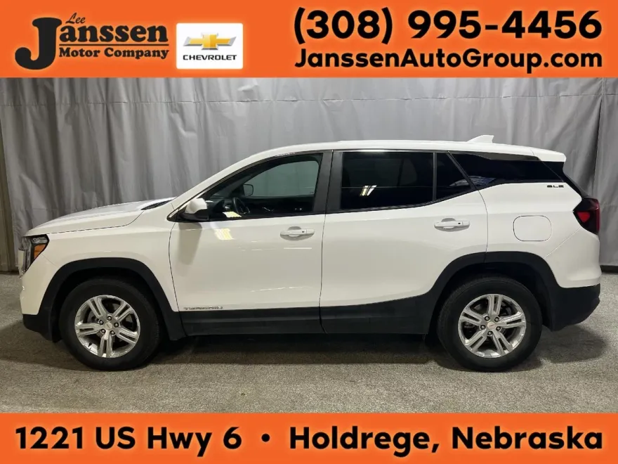 2024 Gmc Terrain SLE photo 1