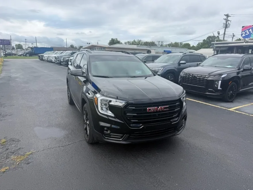 2024 Gmc Terrain SLT photo 1