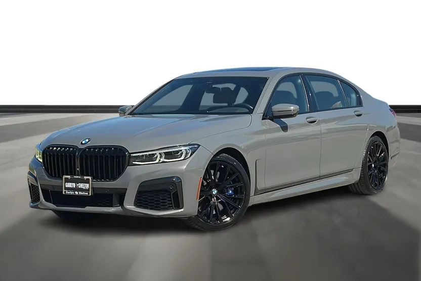 2022 Bmw 740i photo 1