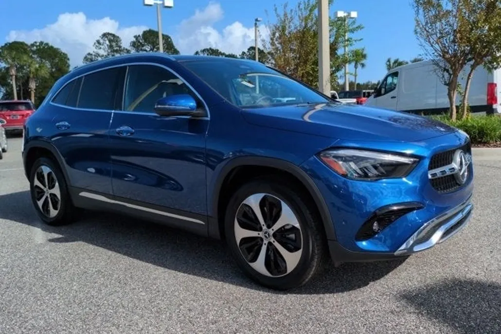 2025 Mercedes Benz GLA 250 photo 1