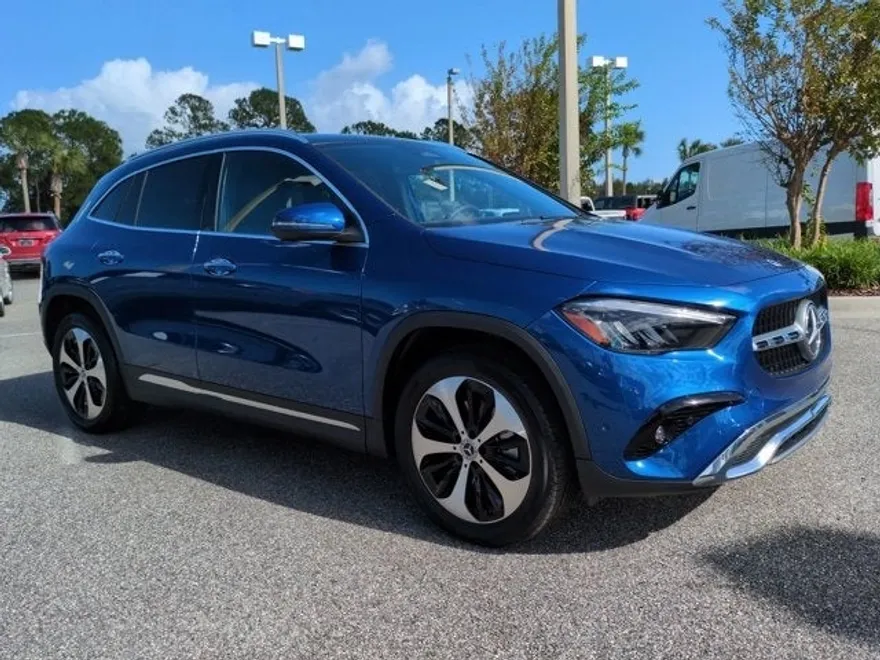 2025 Mercedes Benz GLA 250 photo 1