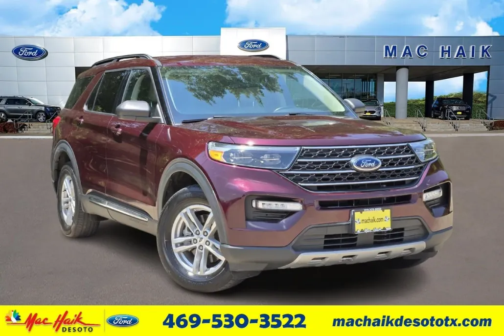 2022 Ford Explorer XLT photo 1