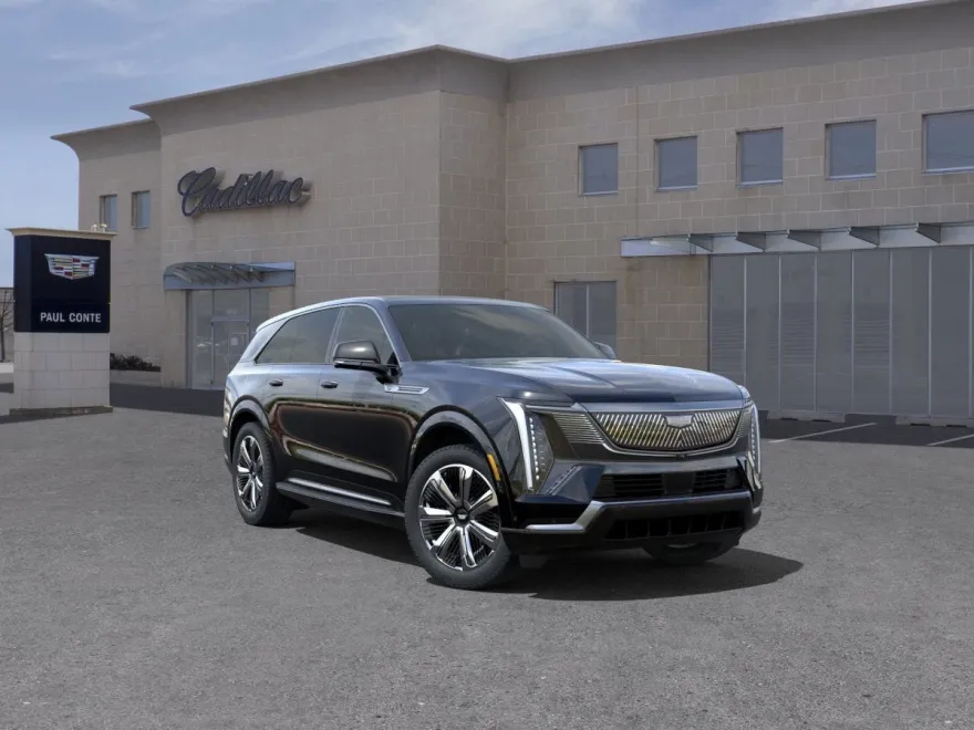 2025 Cadillac Escalade IQ Luxury photo 1