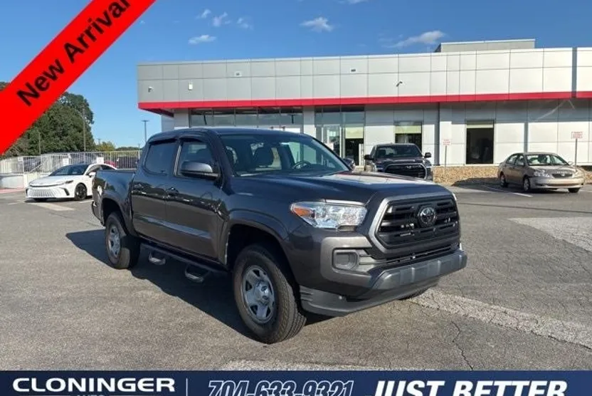 2019 Toyota Tacoma SR photo 1