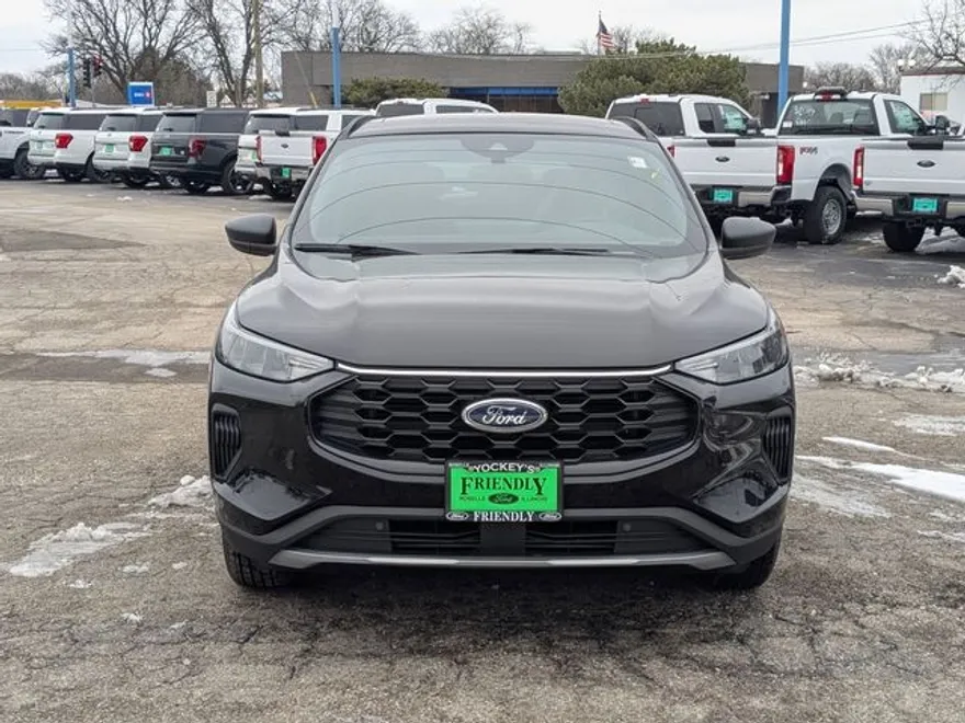 2025 Ford Escape ST-Line photo 1