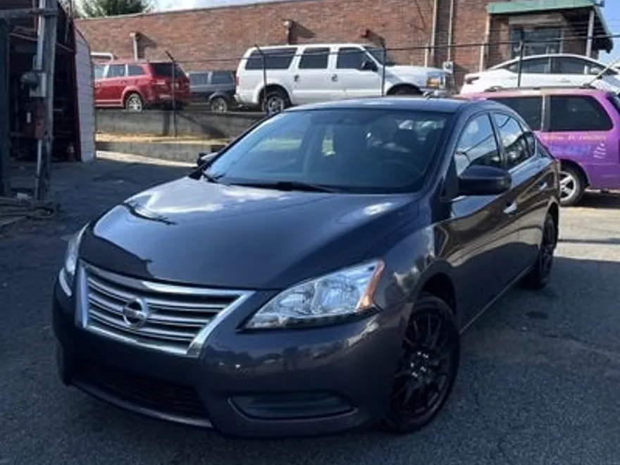 2020 Nissan Sentra SV photo 1