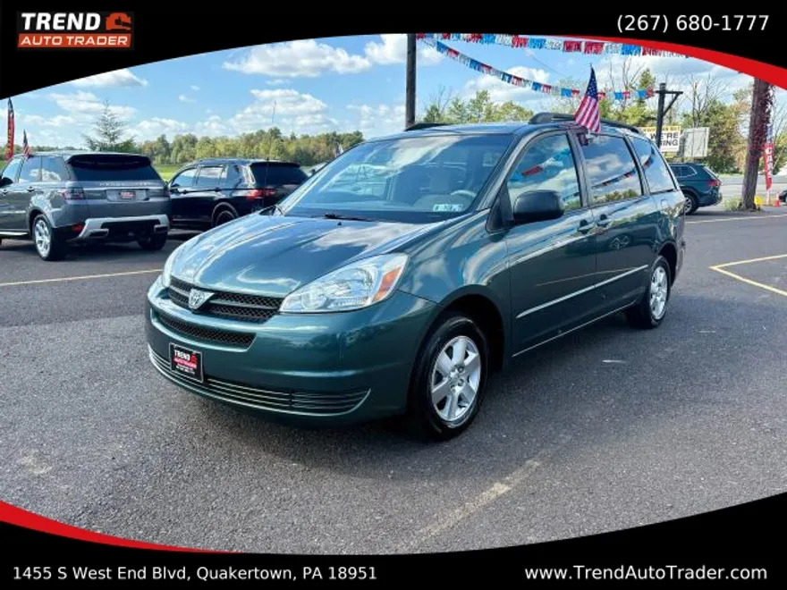 2005 Toyota Sienna LE photo 1