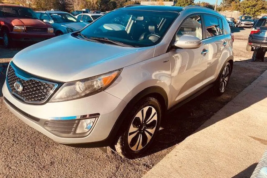 2012 Kia Sportage SX photo 1