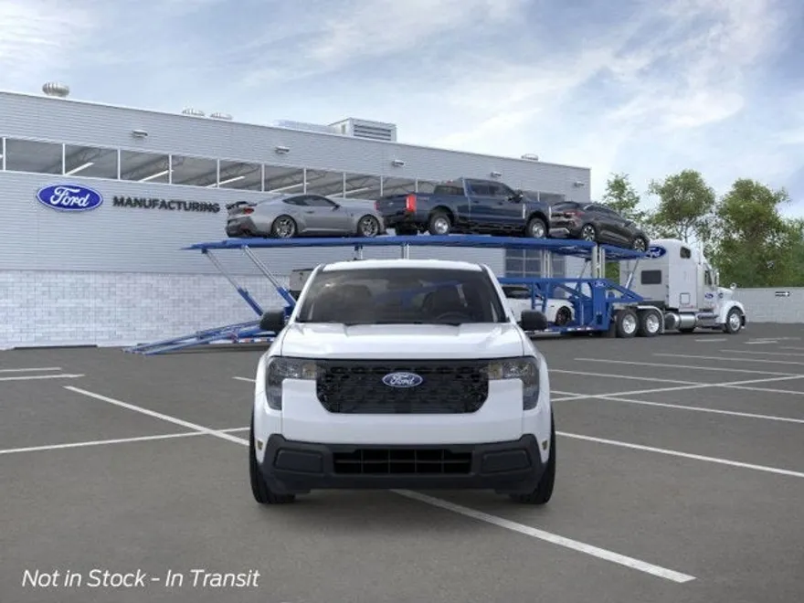 2025 Ford Maverick XL photo 1