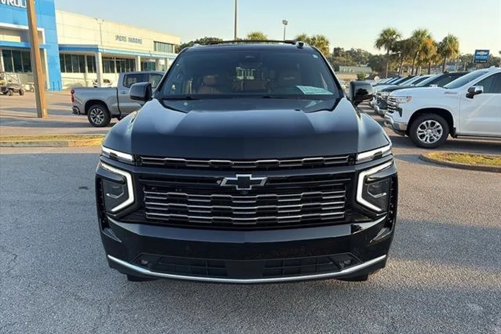 2025 Chevrolet Tahoe High Country photo 1