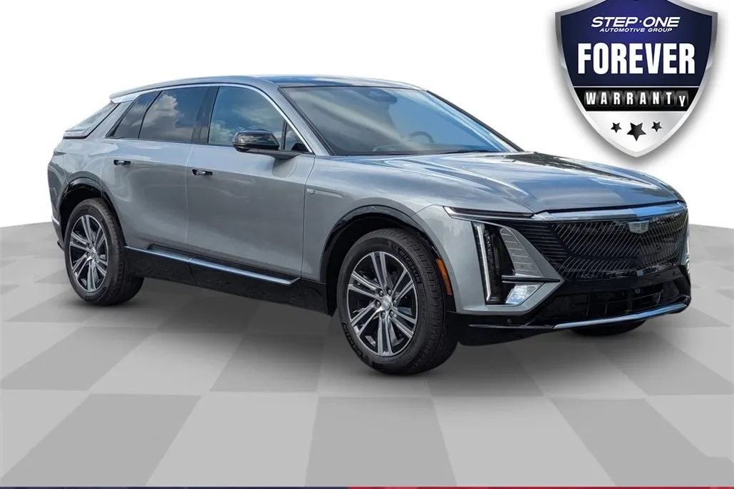 2026 Cadillac Lyriq Luxury photo 1
