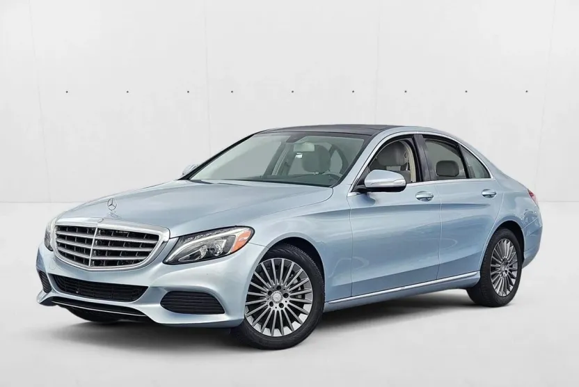 2015 Mercedes Benz C 300 Sedan photo 1