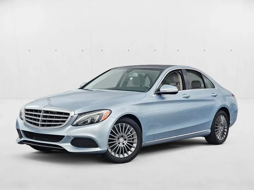 2015 Mercedes Benz C 300 Sedan photo 1