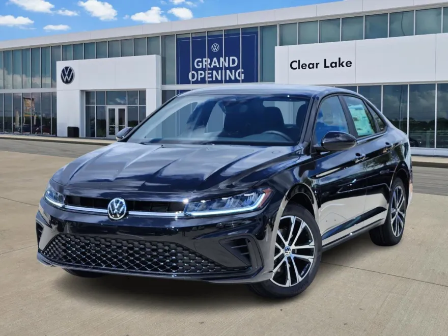 2025 Volkswagen Jetta Sport photo 1