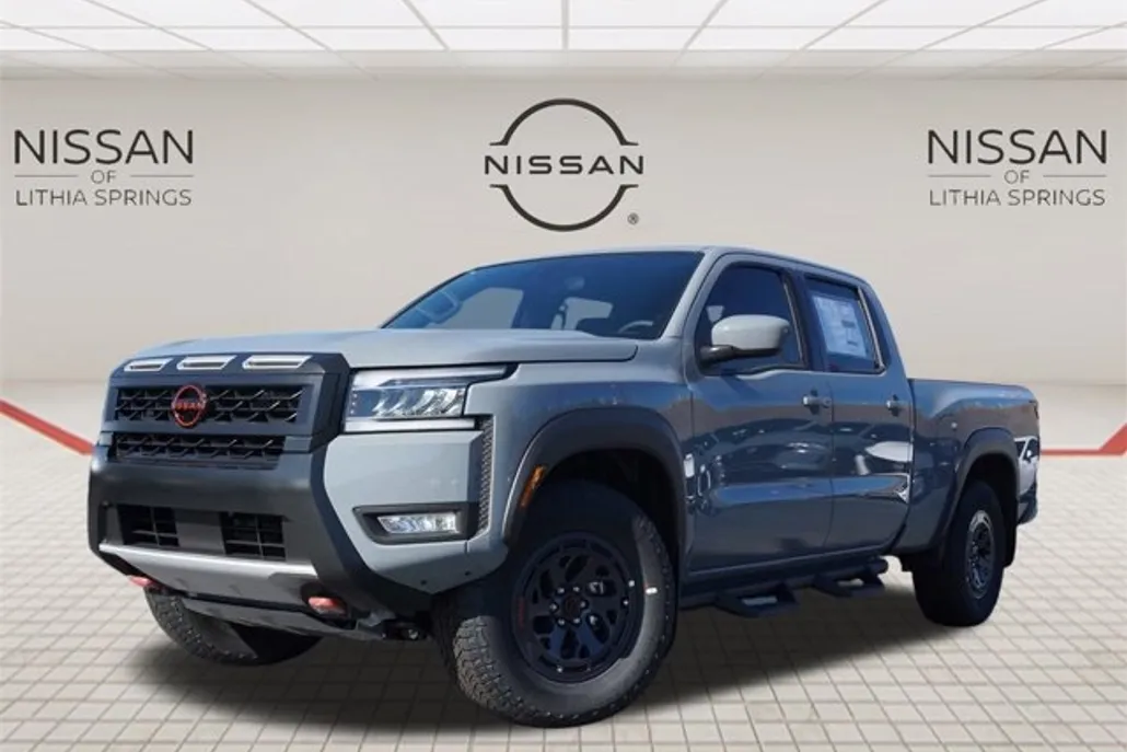 2025 Nissan Frontier PRO-4X photo 1