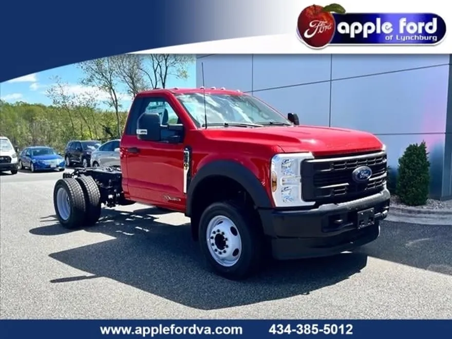 2024 Ford F-550 photo 1