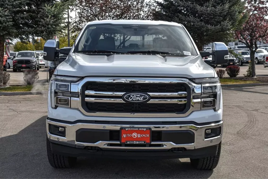 2025 Ford F-150 Lariat photo 1