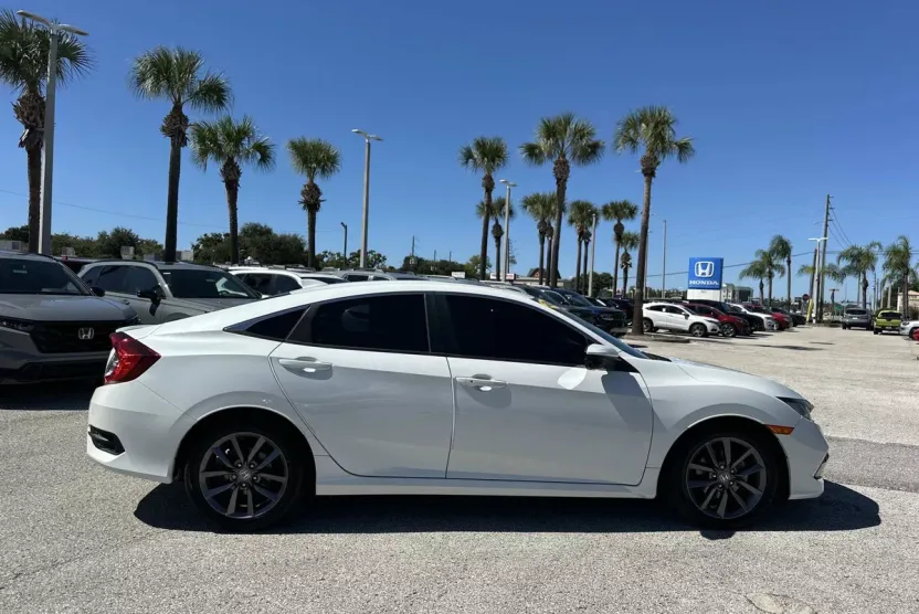 2020 Honda Civic EX-L photo 1