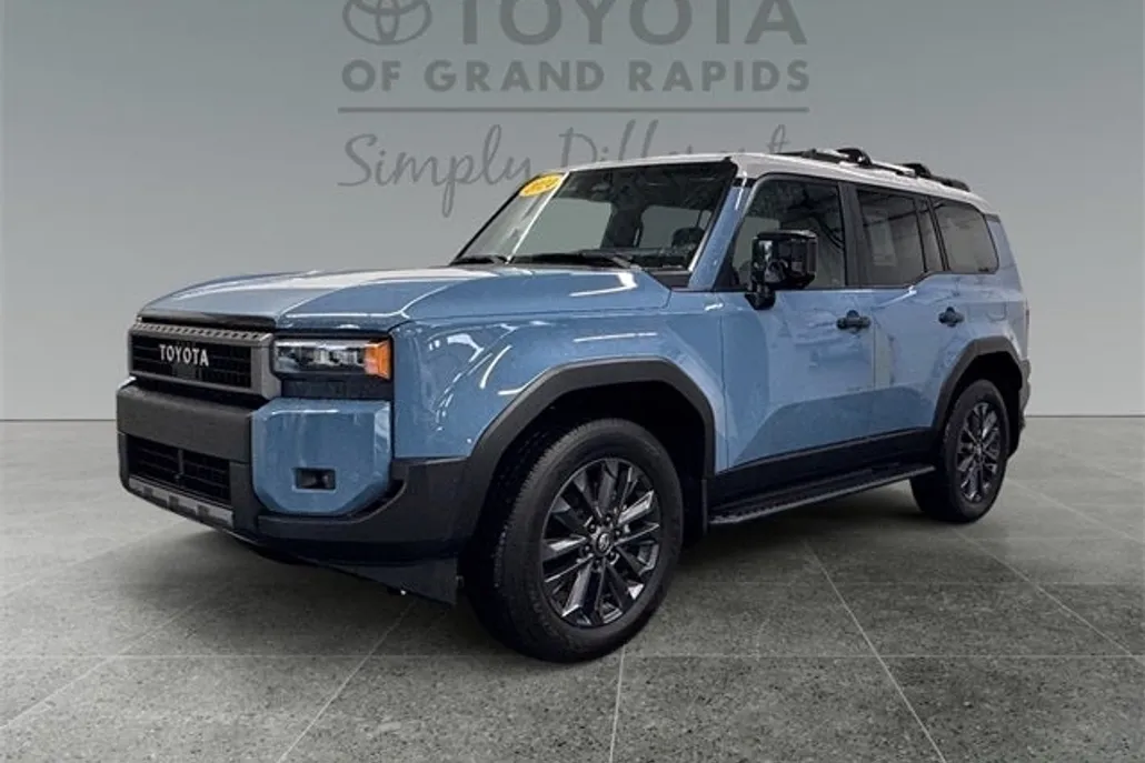 2024 Toyota Land Cruiser Base photo 1