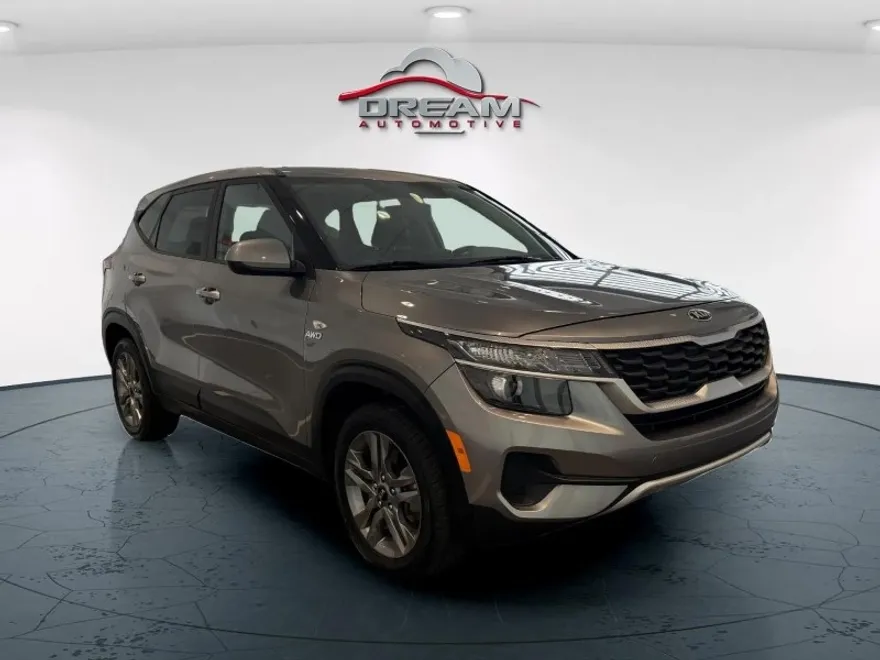 2021 Kia Seltos LX photo 1
